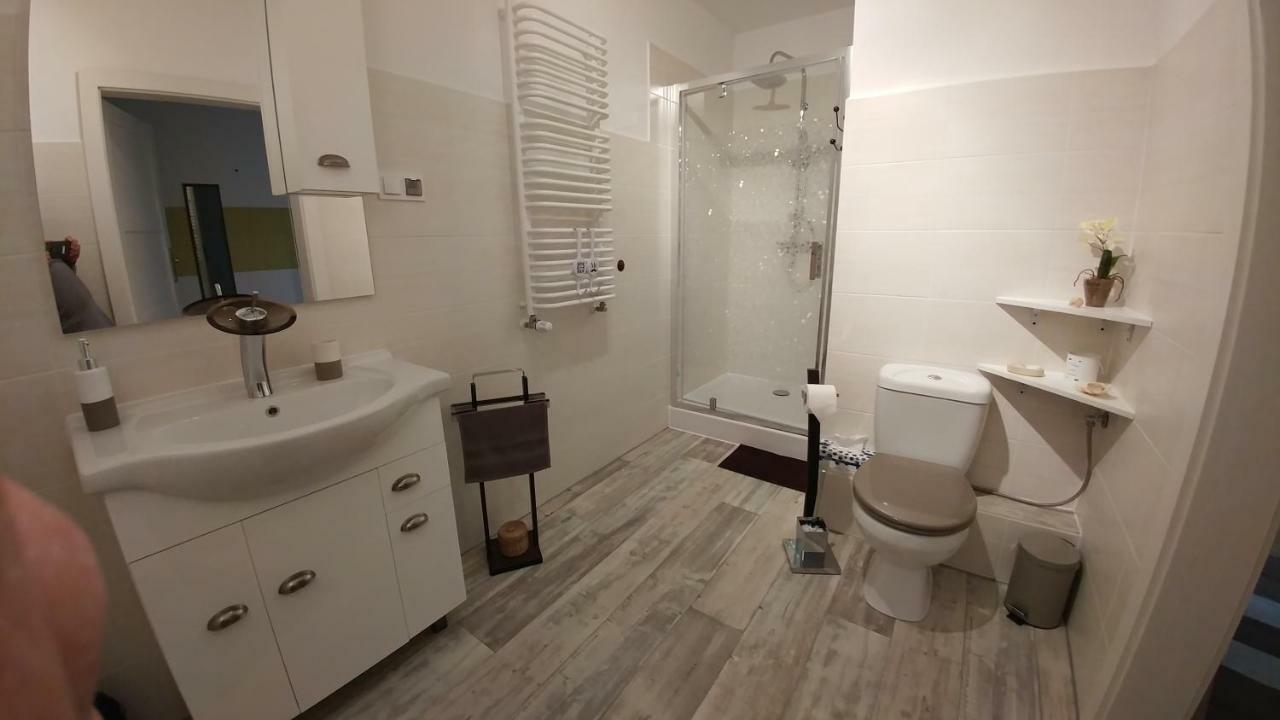 Polhouse Apartamenty Ряшів Екстер'єр фото