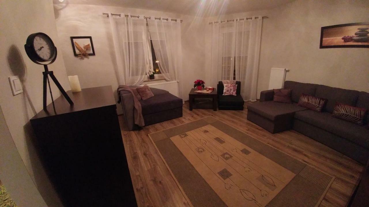 Polhouse Apartamenty Ряшів Екстер'єр фото